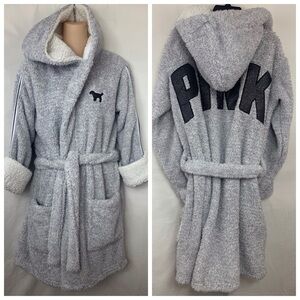 PINK Victorias Secret Sherpa Robe Size XS/S